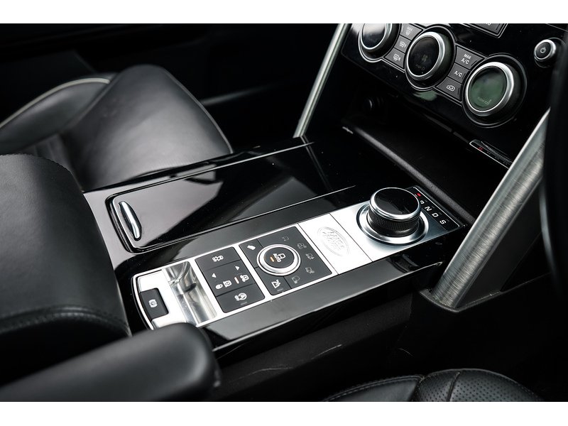 Land Rover 3.0 SD V6 HSE Luxury SUV 5dr Diesel Auto 4WD Euro 6 (s/s) (306 ps)
