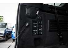 Land Rover 3.0 SD V6 HSE Luxury SUV 5dr Diesel Auto 4WD Euro 6 (s/s) (306 ps)