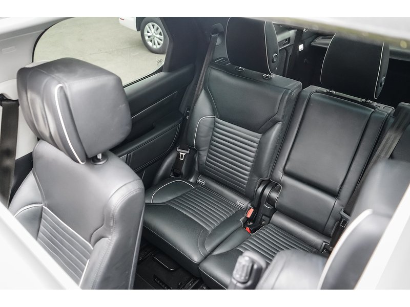 Land Rover 3.0 SD V6 HSE Luxury SUV 5dr Diesel Auto 4WD Euro 6 (s/s) (306 ps)