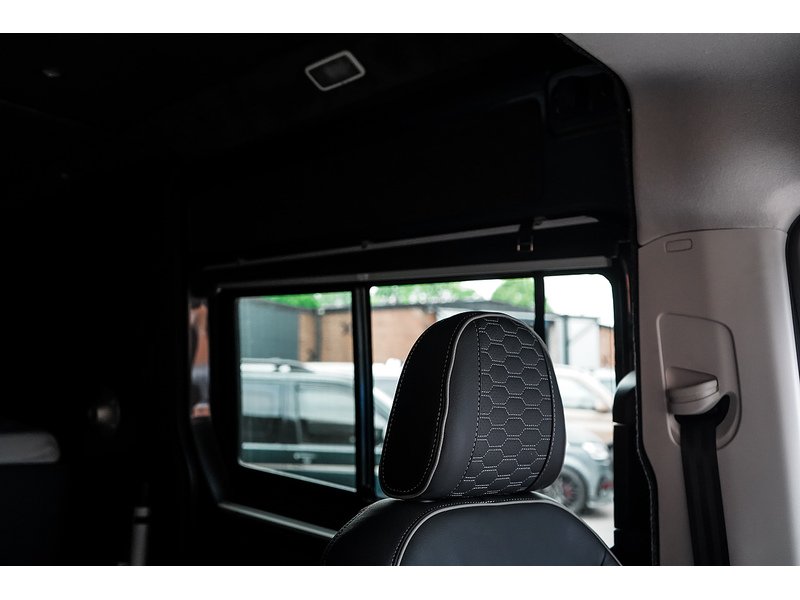 Volkswagen 2.0 TDI CR35 Trendline Panel Van 5dr Diesel Automatic 4Motion LWB High Roof Euro 6 (s/s) (177 ps)