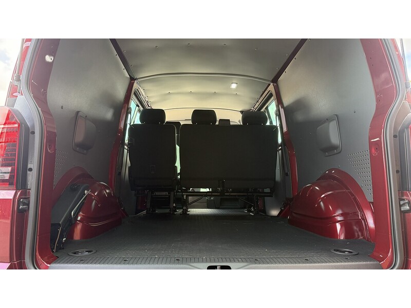 Volkswagen T32 Kombi Highline LWB 150PS 2.0 TDI DSG