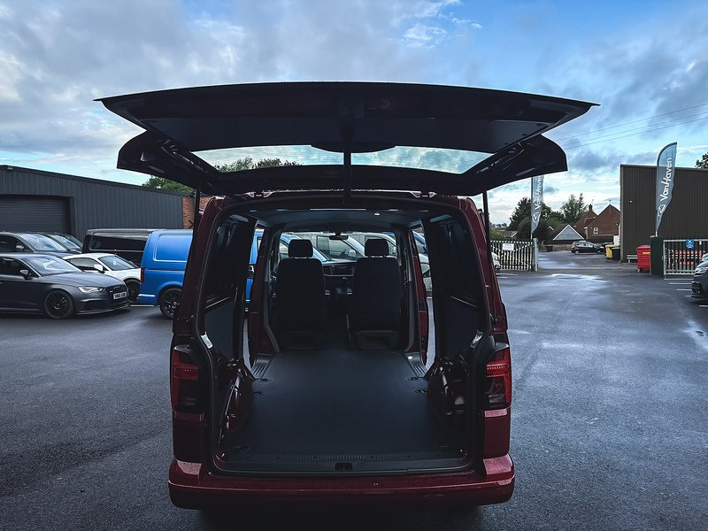 Volkswagen T30 Panel Van Highline LWB 204PS 2.0 TDI DSG