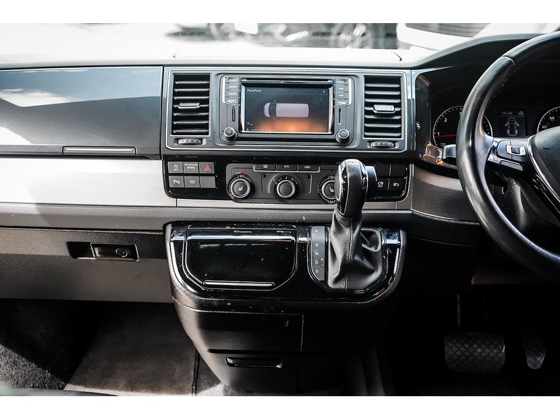 Volkswagen Transporter T32 Tdi Haven 6 TT Kombi Highline Bmt 2.0 5dr Van With Side Windows Semi Auto Diesel
