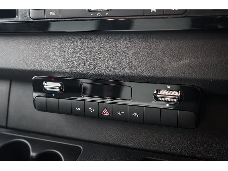 Mercedes-Benz 2.0 315 CDI PRO Panel Van 5dr Diesel G-Tronic RWD L3 H2 Euro 6 (s/s) (150 ps)