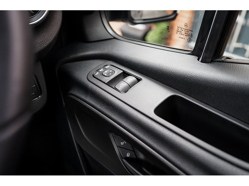 Mercedes-Benz 2.0 315 CDI PRO Panel Van 5dr Diesel G-Tronic RWD L3 H2 Euro 6 (s/s) (150 ps)