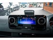 Mercedes-Benz 2.0 315 CDI SELECT Panel Van 5dr Diesel G-Tronic RWD L3 H2 Euro 6 (s/s) (150 ps)