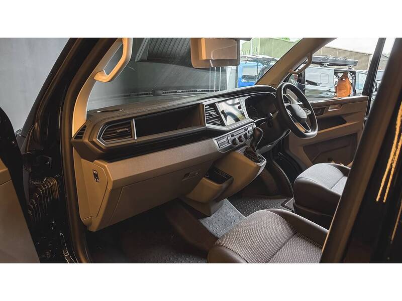 Volkswagen T32 Panel Van Highline LWB 204PS 2.0 TDI DSG 4MOTION