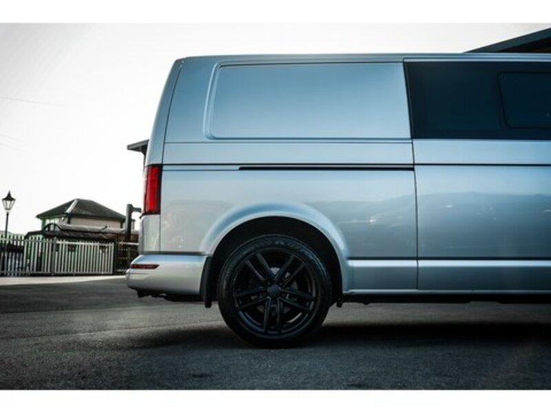 Volkswagen 2.0 BiTDI T32 Highline Kombi Double Cab 5dr Diesel DSG 4Motion LWB Euro 6 (s/s) (204 ps)