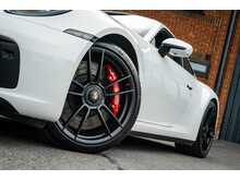 Porsche 3.0T 992 Carrera 4 GTS Coupe 2dr Petrol PDK 4WD Euro 6 (s/s) (480 ps)