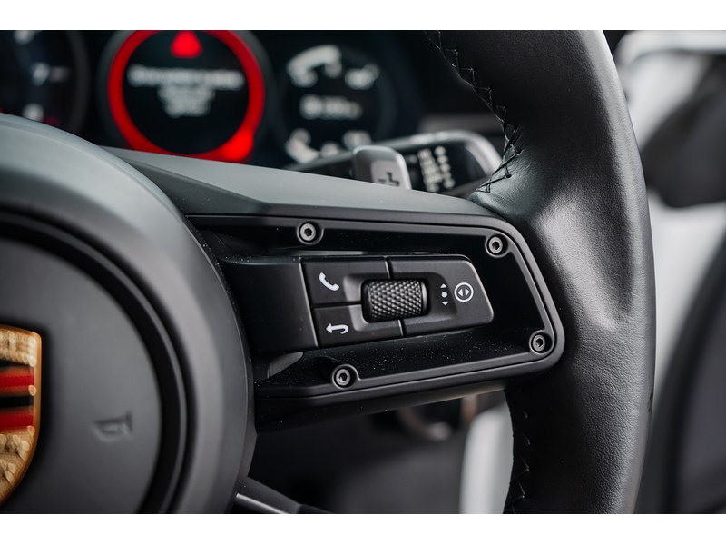 Porsche 3.0T 992 Carrera 4 GTS Coupe 2dr Petrol PDK 4WD Euro 6 (s/s) (480 ps)