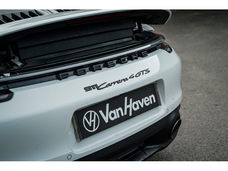 Porsche 3.0T 992 Carrera 4 GTS Coupe 2dr Petrol PDK 4WD Euro 6 (s/s) (480 ps)