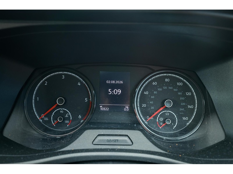 Volkswagen Volkswagen Transporter TDI T32 Highline Combi Van 2.0 Automatic Diesel