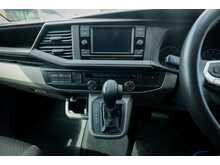 Volkswagen Volkswagen Transporter TDI T32 Highline Combi Van 2.0 Automatic Diesel