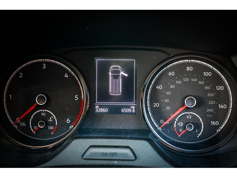 Volkswagen 2.0 TDI T28 Highline Panel Van 5dr Diesel DSG FWD SWB Euro 6 (s/s) (150 ps)