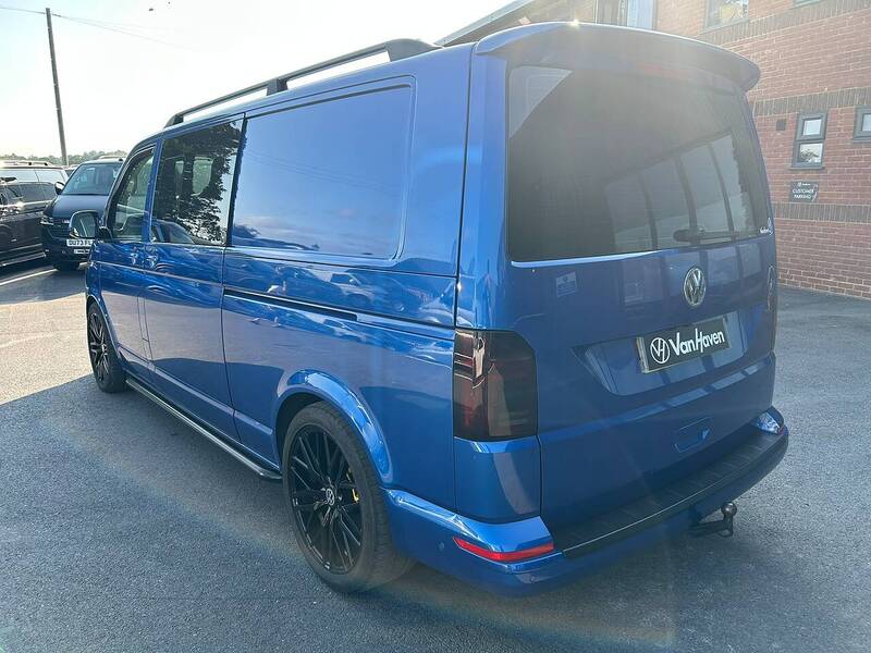 Volkswagen T32 Panel Van Highline LWB 204PS 2.0 TDI DSG