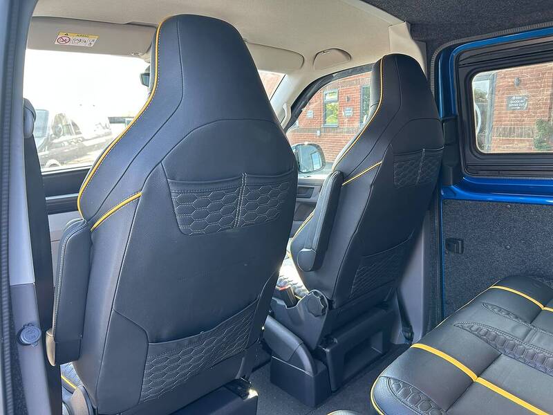 Volkswagen T32 Panel Van Highline LWB 204PS 2.0 TDI DSG