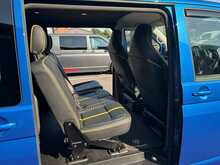 Volkswagen T32 Panel Van Highline LWB 204PS 2.0 TDI DSG