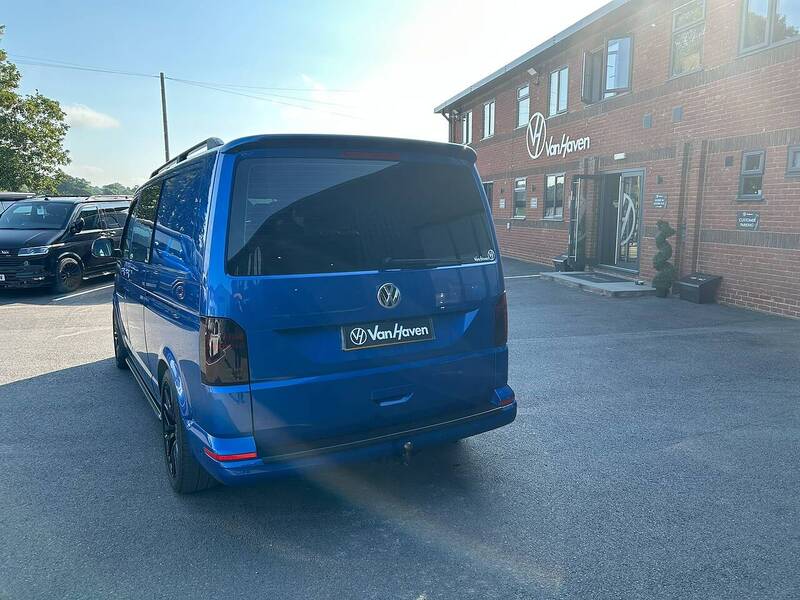 Volkswagen T32 Panel Van Highline LWB 204PS 2.0 TDI DSG