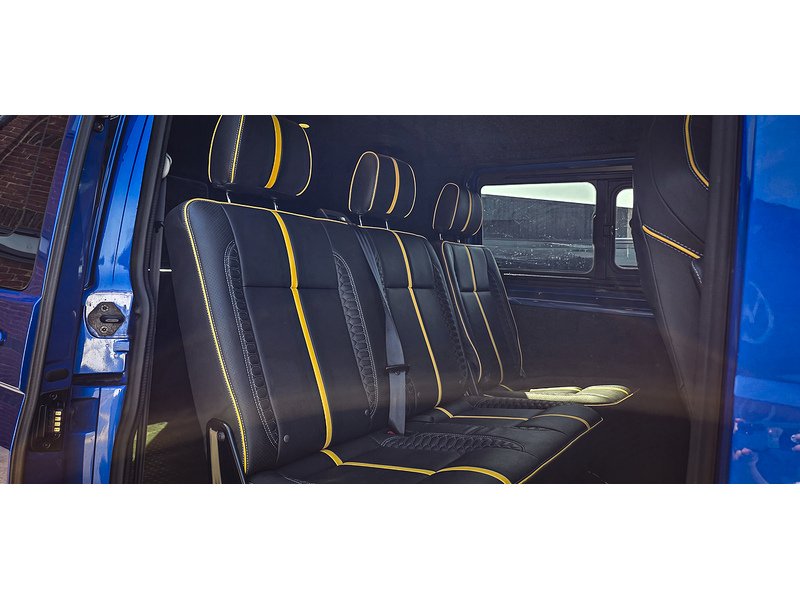 Volkswagen T32 Panel Van Highline LWB 204PS 2.0 TDI DSG