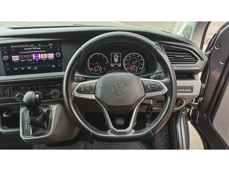 Volkswagen 2.0 TDI T32 Highline Kombi Double Cab 5dr Diesel DSG FWD SWB Euro 6 (s/s) (150 ps)