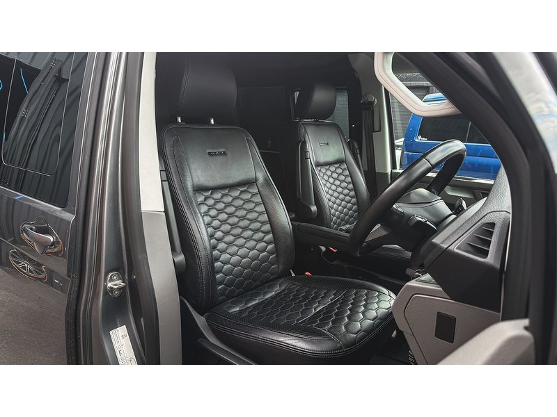 Volkswagen 2.0 TDI T32 Highline Kombi Double Cab 5dr Diesel DSG FWD SWB Euro 6 (s/s) (150 ps)