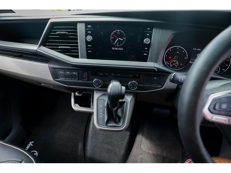 Volkswagen 2.0 BiTDI T32 Highline Panel Van 5dr Diesel DSG FWD LWB High Roof Euro 6 (s/s) (204 ps)