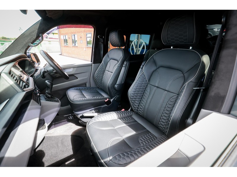 Volkswagen 2.0 BiTDI T32 Highline Panel Van 5dr Diesel DSG FWD LWB High Roof Euro 6 (s/s) (204 ps)