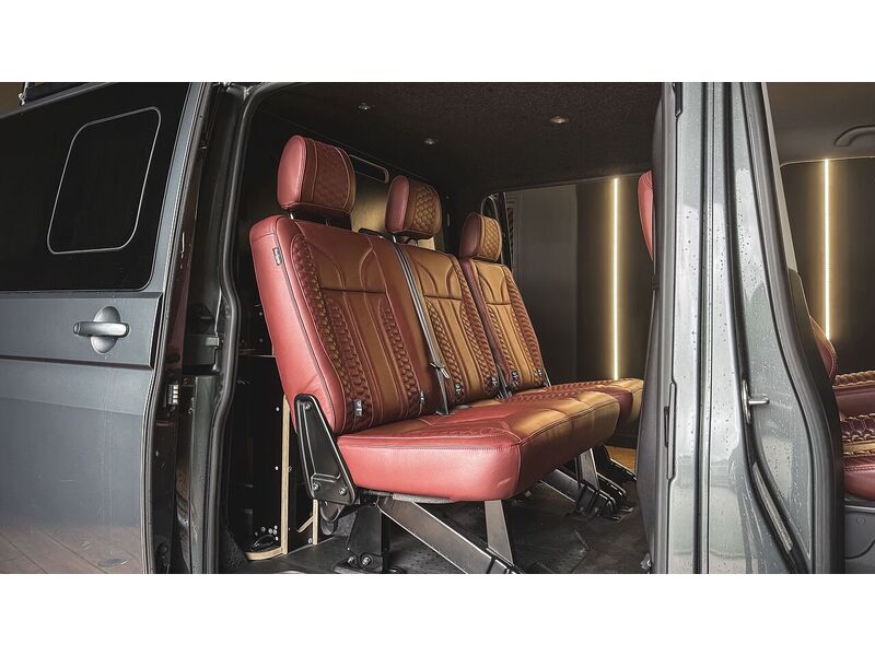 Volkswagen 2.0 BiTDI T32 Highline Panel Van 5dr Diesel DSG FWD SWB Euro 6 (s/s) (204 ps)