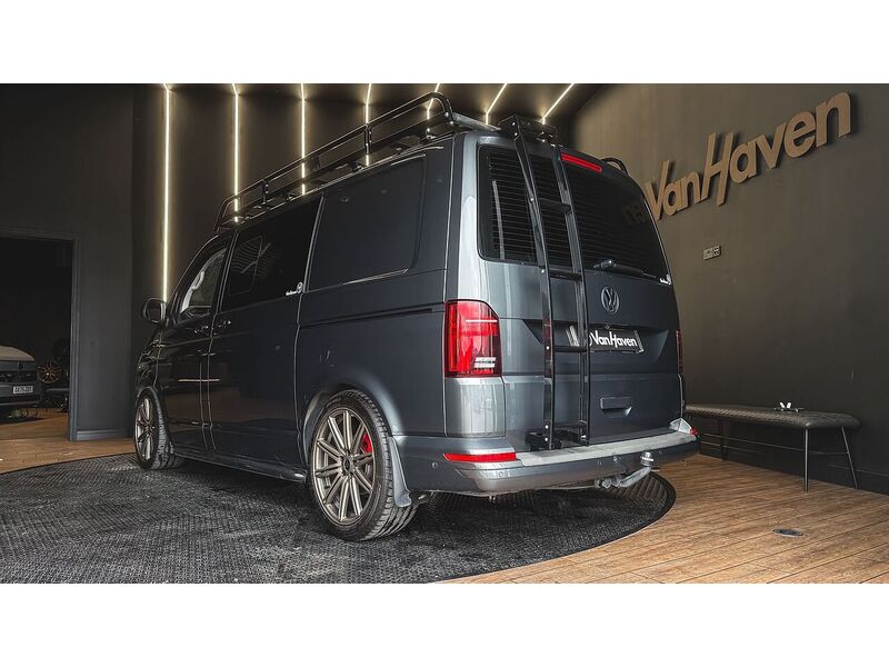 Volkswagen 2.0 BiTDI T32 Highline Panel Van 5dr Diesel DSG FWD SWB Euro 6 (s/s) (204 ps)