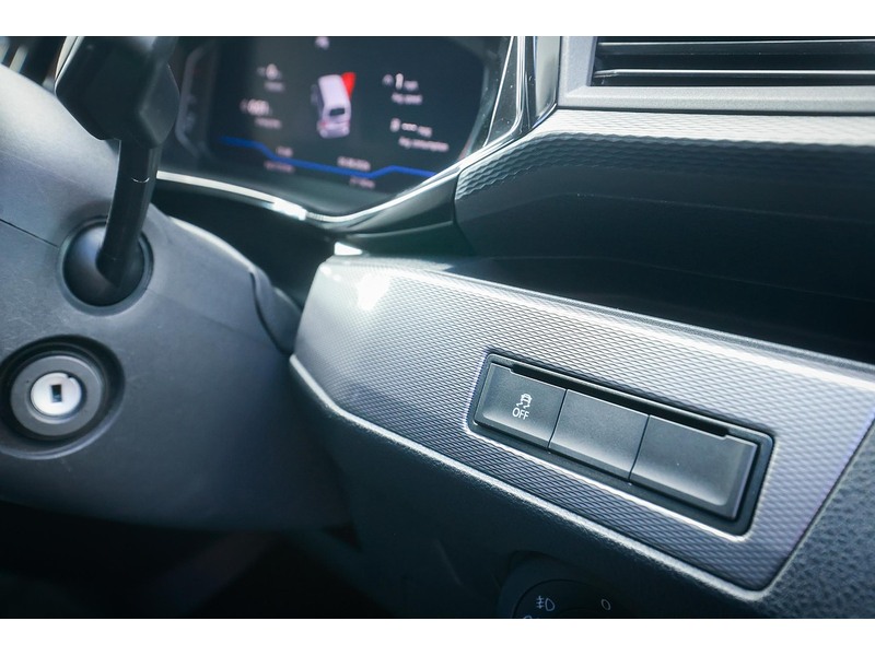 Volkswagen 2.0 BiTDI T32 Highline Panel Van 5dr Diesel DSG 4Motion LWB Euro 6 (s/s) (204 ps)