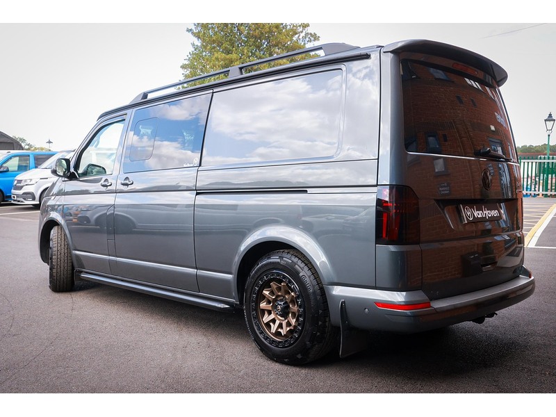 Volkswagen 2.0 BiTDI T32 Highline Panel Van 5dr Diesel DSG 4Motion LWB Euro 6 (s/s) (204 ps)