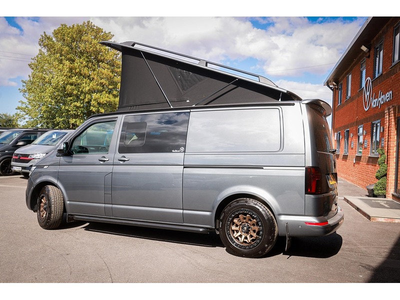 Volkswagen 2.0 BiTDI T32 Highline Panel Van 5dr Diesel DSG 4Motion LWB Euro 6 (s/s) (204 ps)