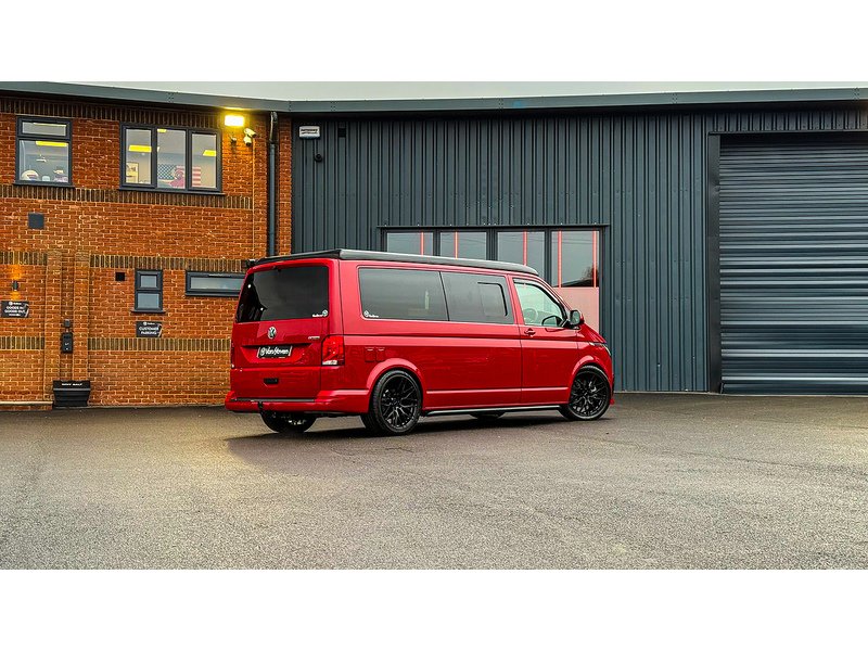 Volkswagen VW VOLKSWAGEN TRANSPORTER T6.1 2.0 BiTDI T32 HIGHLINE KOMBI 204 DSG 4Motion LWB
