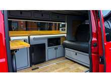 Volkswagen VW VOLKSWAGEN TRANSPORTER T6.1 2.0 BiTDI T32 HIGHLINE KOMBI 204 DSG 4Motion LWB