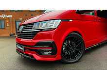 Volkswagen VW VOLKSWAGEN TRANSPORTER T6.1 2.0 BiTDI T32 HIGHLINE KOMBI 204 DSG 4Motion LWB