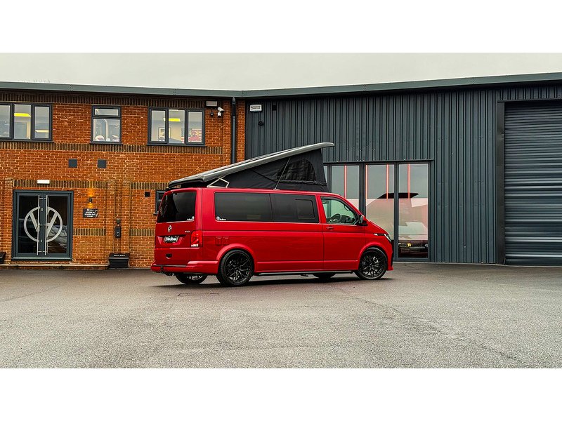 Volkswagen VW VOLKSWAGEN TRANSPORTER T6.1 2.0 BiTDI T32 HIGHLINE KOMBI 204 DSG 4Motion LWB