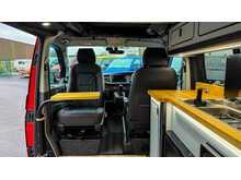 Volkswagen VW VOLKSWAGEN TRANSPORTER T6.1 2.0 BiTDI T32 HIGHLINE KOMBI 204 DSG 4Motion LWB