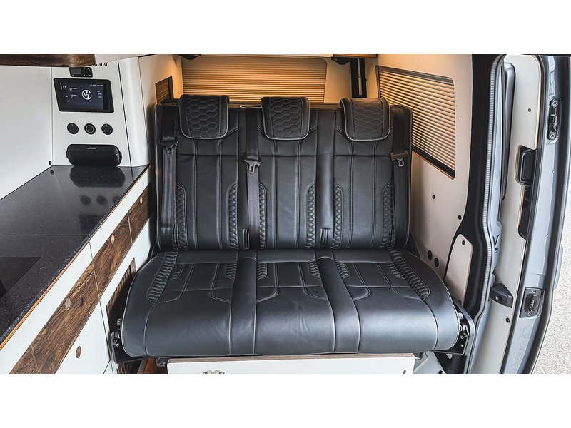 Volkswagen T30 Panel Van Highline LWB 150PS 2.0 TDI DSG