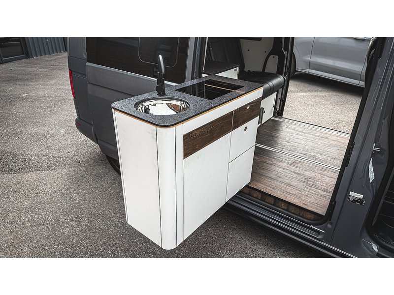 Volkswagen T30 Panel Van Highline LWB 150PS 2.0 TDI DSG