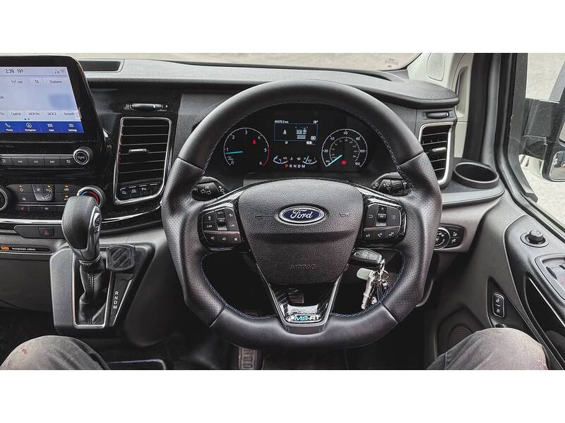 Ford 320 EcoBlue Limited Combi Van 2.0 Automatic Diesel