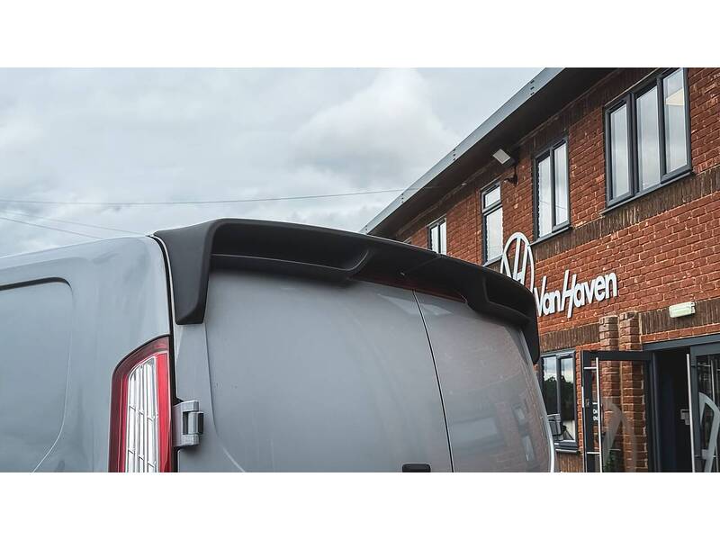 Ford 320 EcoBlue Limited Combi Van 2.0 Automatic Diesel