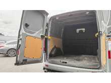 Ford 320 EcoBlue Limited Combi Van 2.0 Automatic Diesel