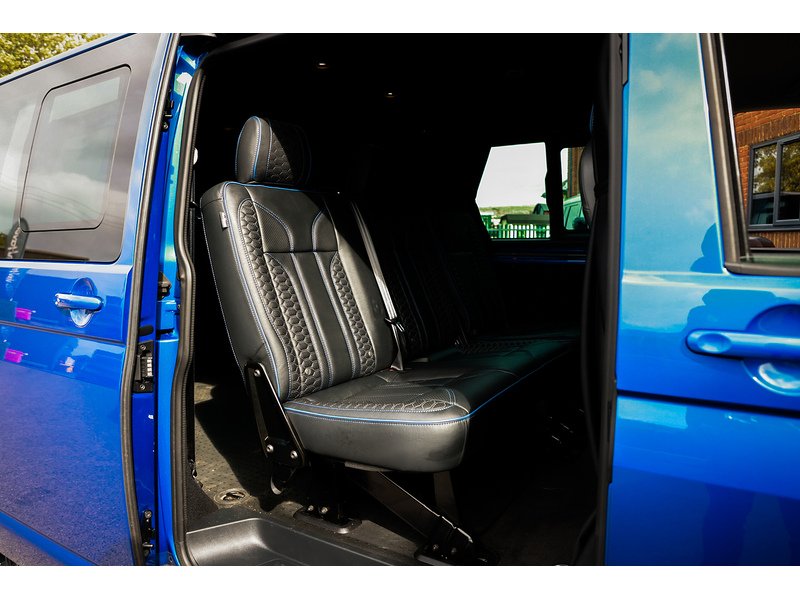 Volkswagen T32 Kombi Highline LWB 204PS 2.0 TDI DSG