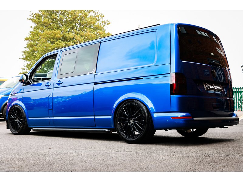 Volkswagen T32 Kombi Highline LWB 204PS 2.0 TDI DSG