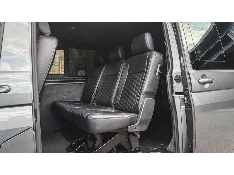 Volkswagen 2.0 TDI T32 Highline Kombi Double Cab 5dr Diesel DSG FWD SWB Euro 6 (s/s) (150 ps)