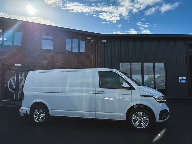 Volkswagen T30 Panel Van Highline SWB 204 PS TDI DSG Panel Van 2.0 DSG Diesel
