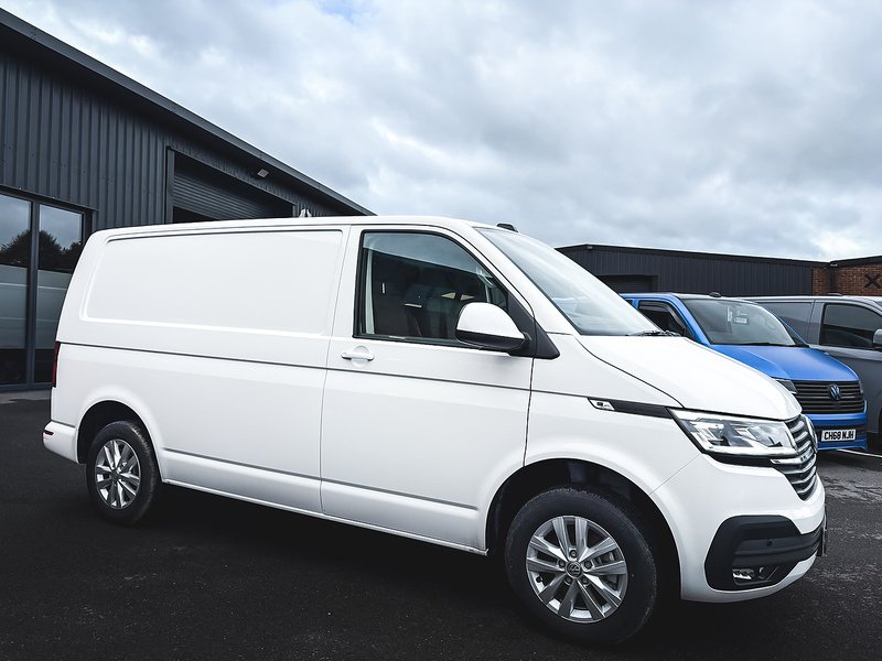 Volkswagen 2.0 TDI T30 Highline Panel Van 5dr Diesel DSG FWD SWB Euro 6 (s/s) (150 ps)