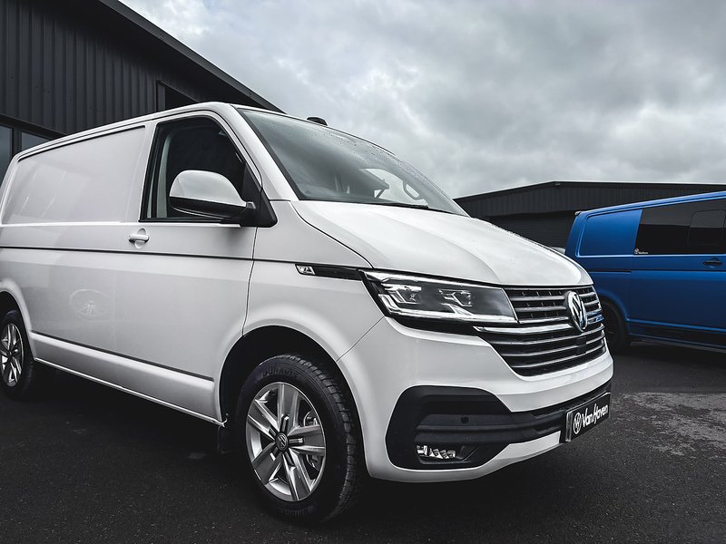 Volkswagen 2.0 BiTDI T32 Highline Panel Van 5dr Diesel DSG FWD SWB Euro 6 (s/s) (199 ps)