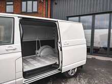 Volkswagen 2.0 BiTDI T32 Highline Panel Van 5dr Diesel DSG FWD SWB Euro 6 (s/s) (199 ps)