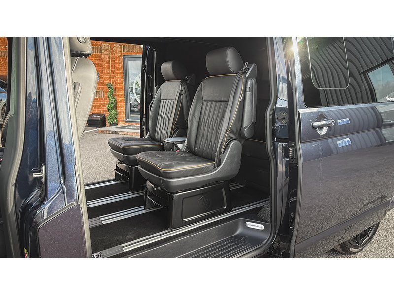 Volkswagen T30 Panel Van Highline LWB 204PS 2.0 TDI DSG Panel Van 2.0 Automatic Diesel    